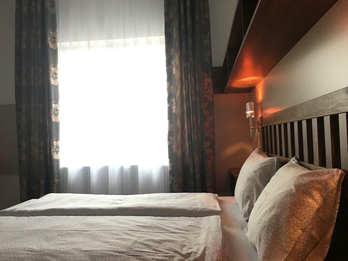 فندق Toronyi Vendeghaz المظهر الخارجي الصورة